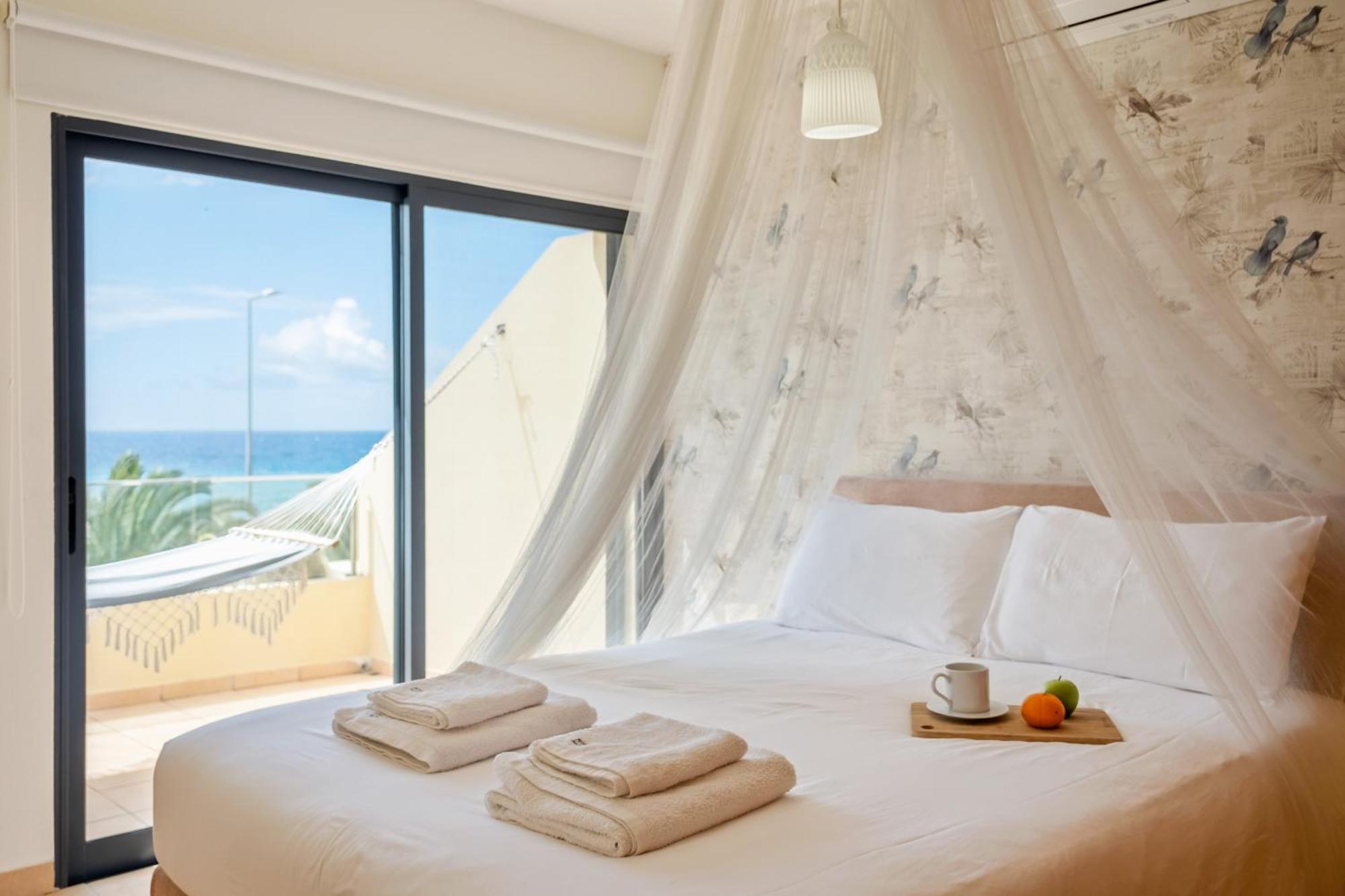 Casa Das Pedras Pretas - By Wehost Порту-Санту Экстерьер фото